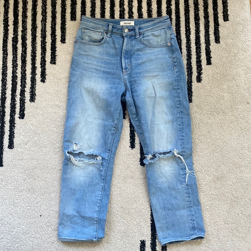 Revtown | The Straight Crop